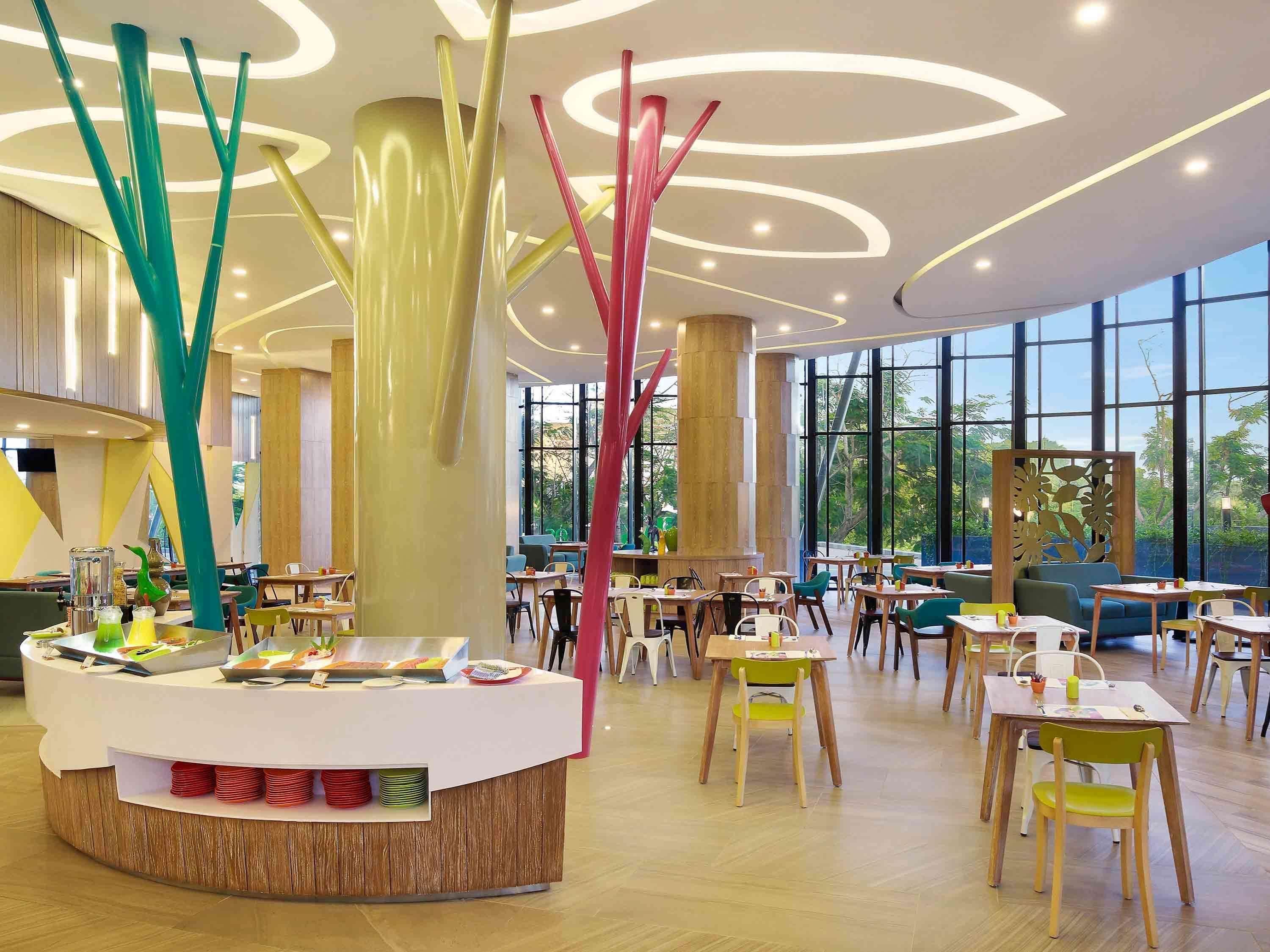 Готель Ibis Styles Bogor Raya Екстер'єр фото