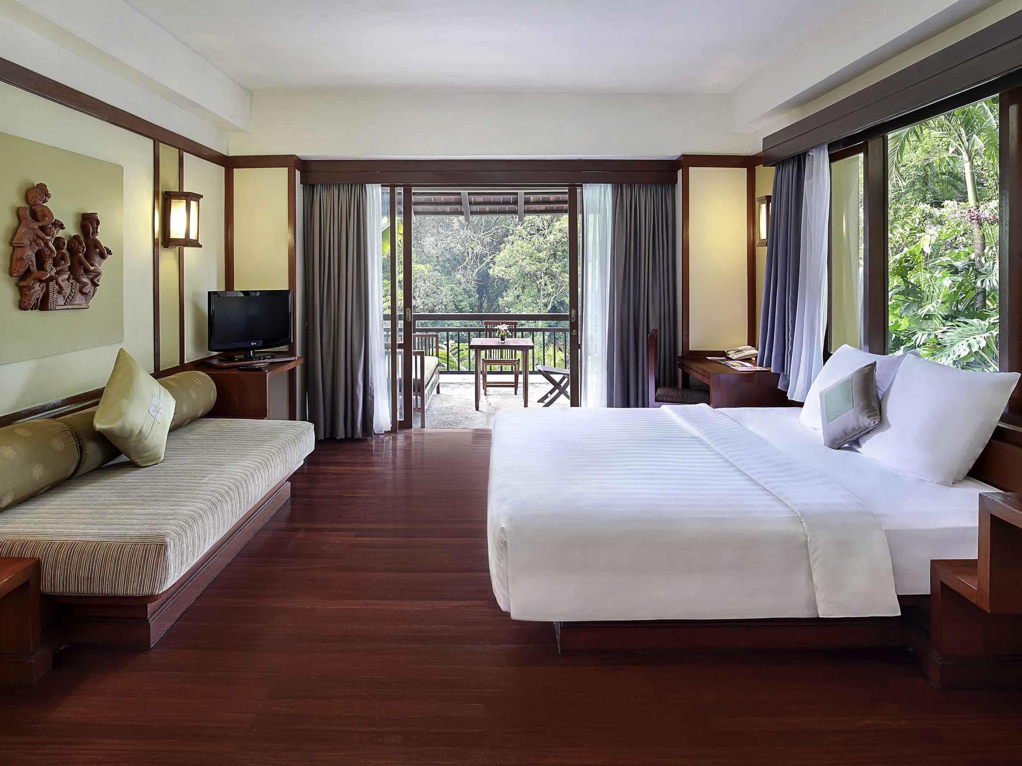 Готель Ibis Styles Bogor Raya Екстер'єр фото