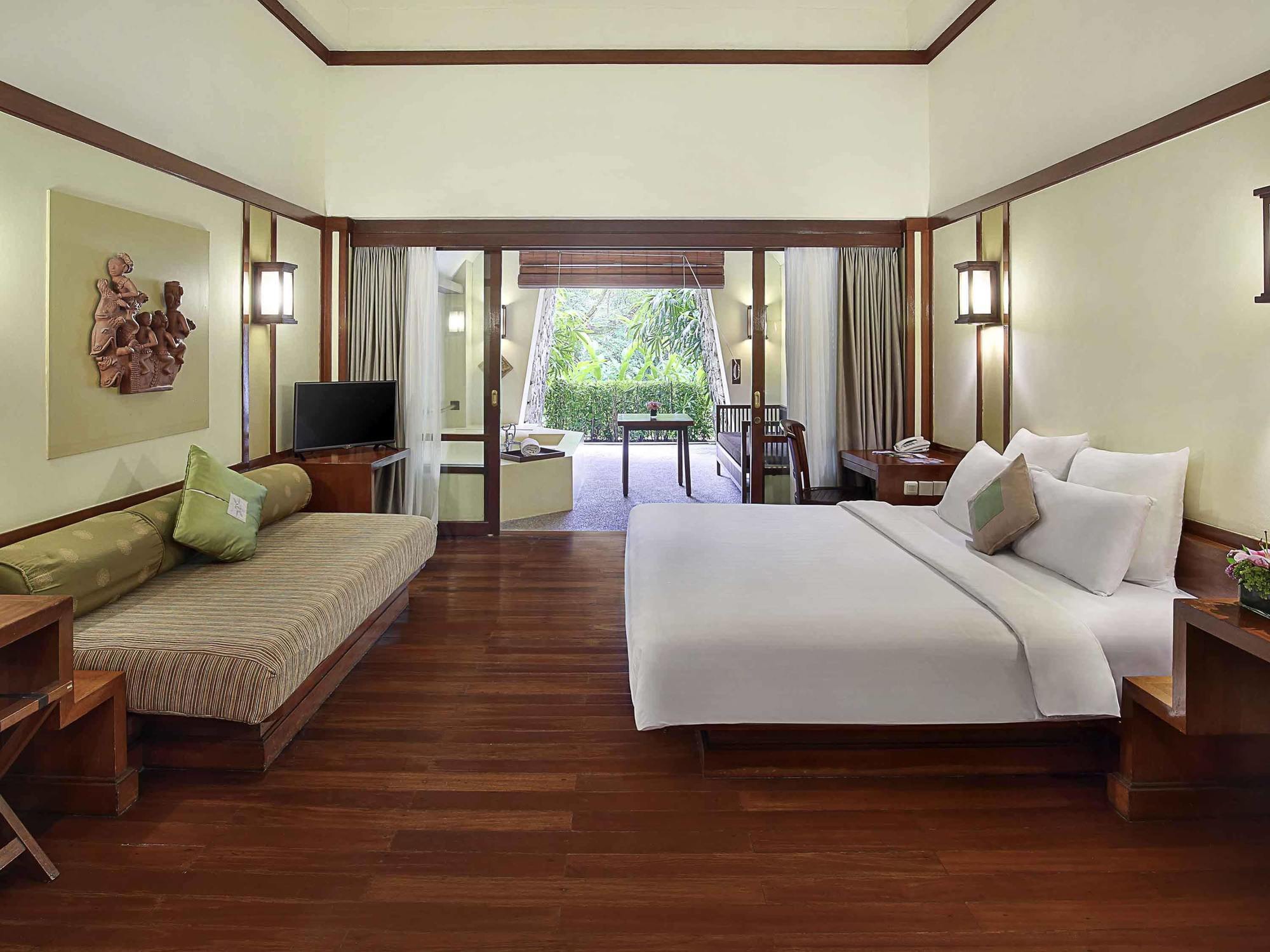 Готель Ibis Styles Bogor Raya Екстер'єр фото