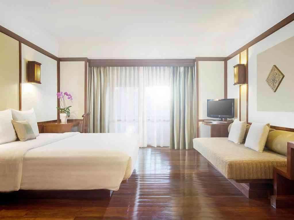 Готель Ibis Styles Bogor Raya Екстер'єр фото