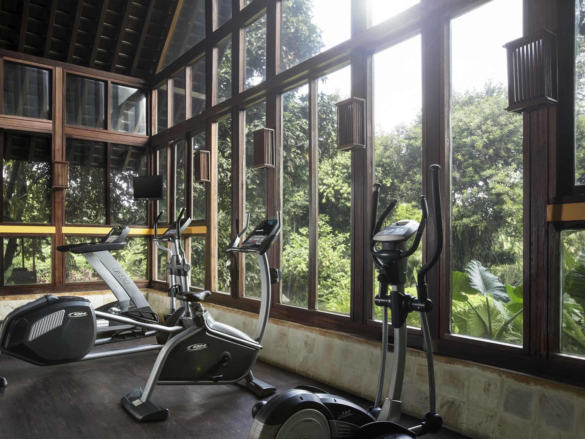 Готель Ibis Styles Bogor Raya Екстер'єр фото