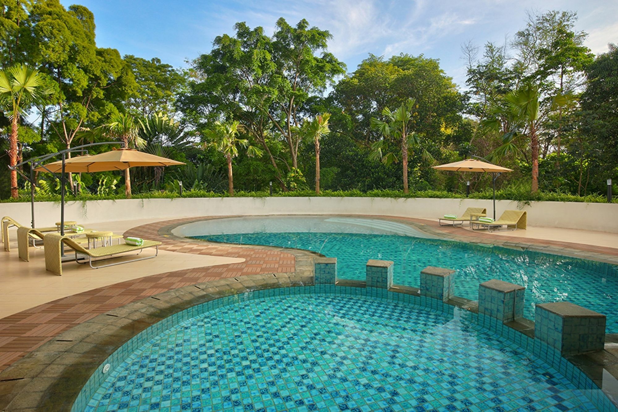 Готель Ibis Styles Bogor Raya Екстер'єр фото